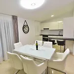 Villa Sana