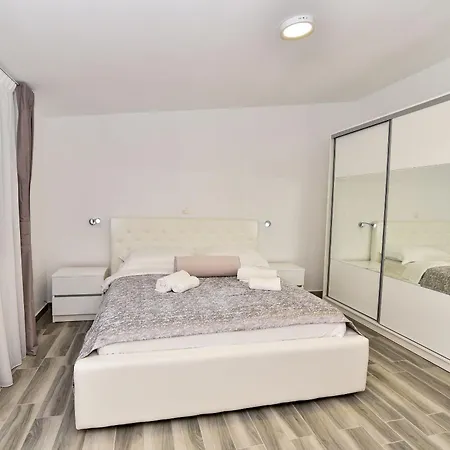 Villa Sana Vir